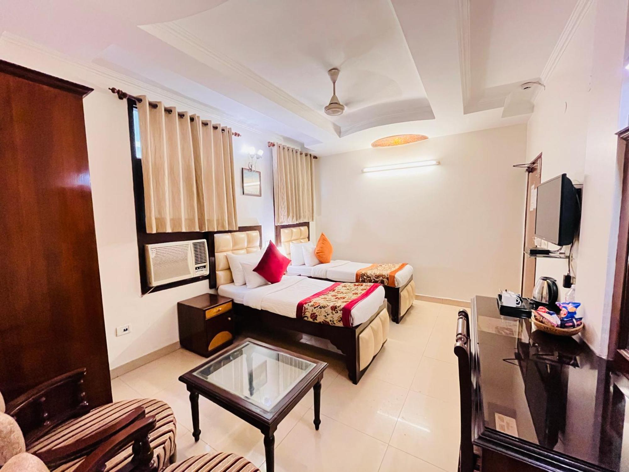 Hotel Paras - Karol Bagh Delhi المظهر الخارجي الصورة