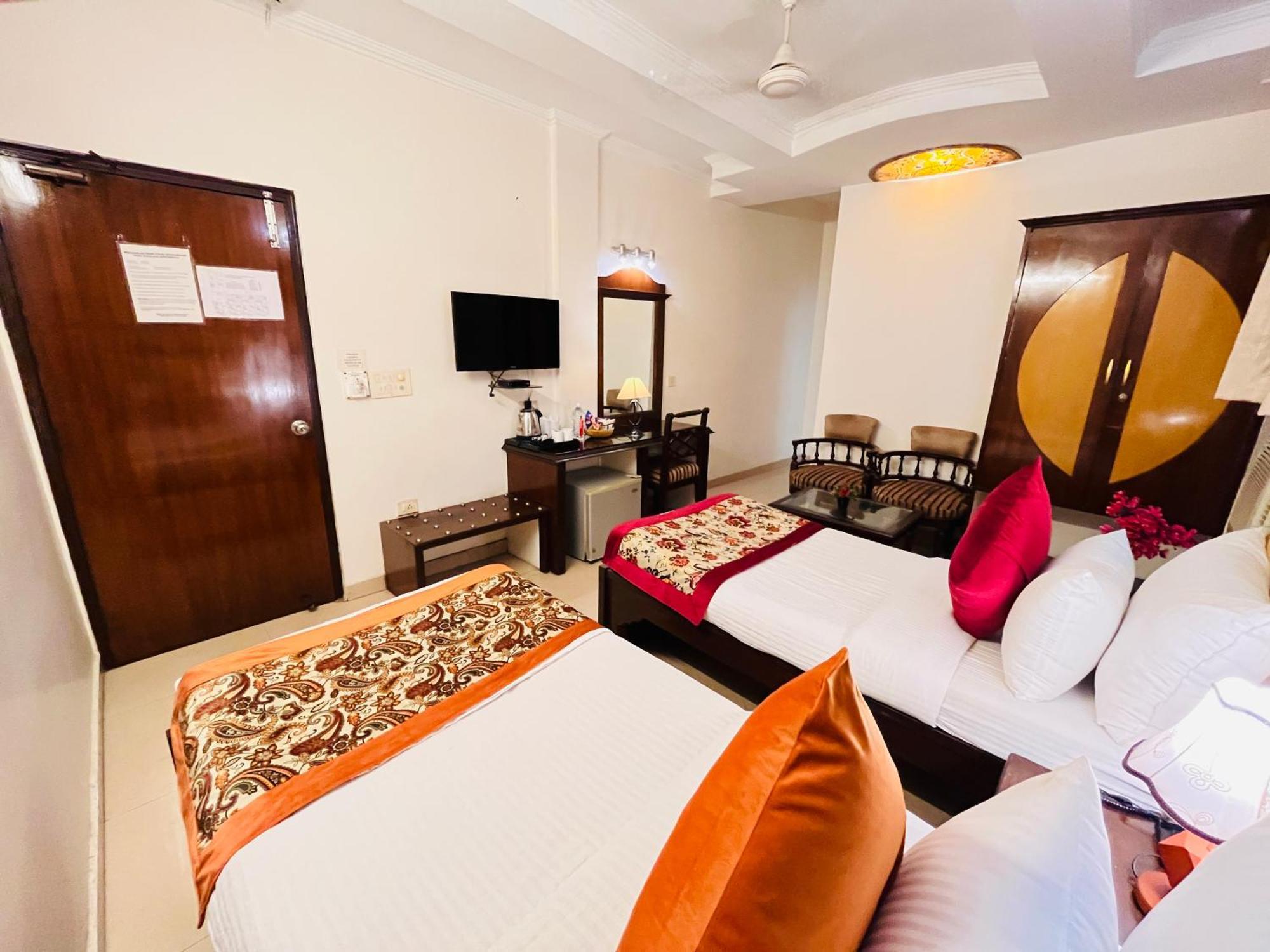 Hotel Paras - Karol Bagh Delhi المظهر الخارجي الصورة
