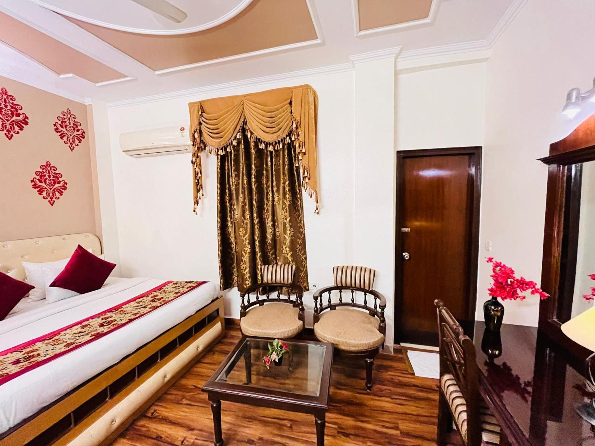 Hotel Paras - Karol Bagh Delhi المظهر الخارجي الصورة
